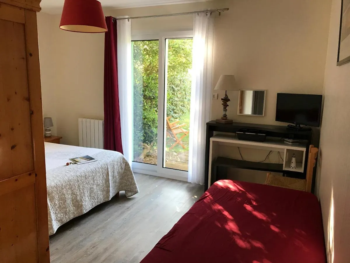 Hotel Aux Tamaris Sauzon