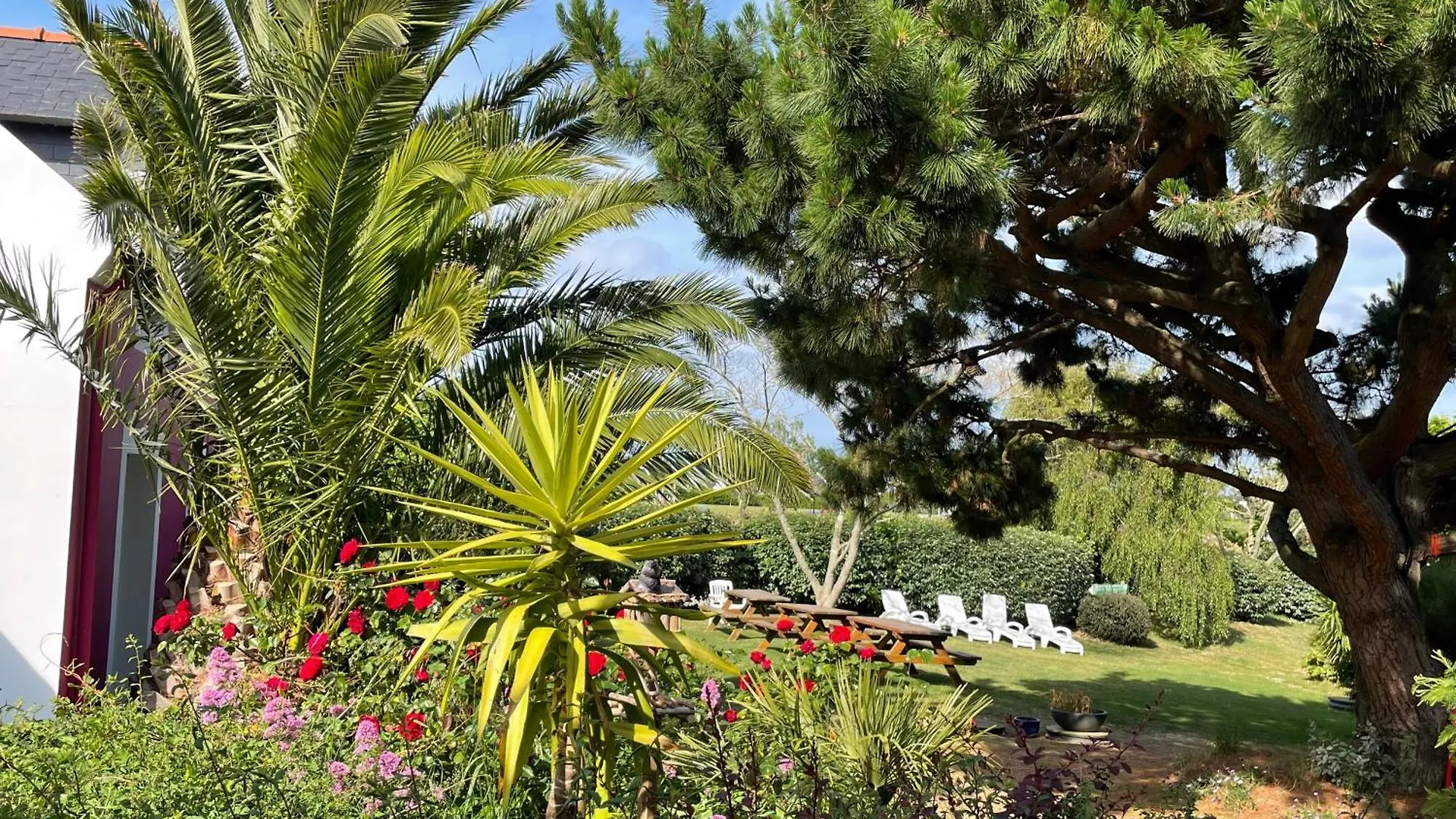 Hotel Aux Tamaris Sauzon France